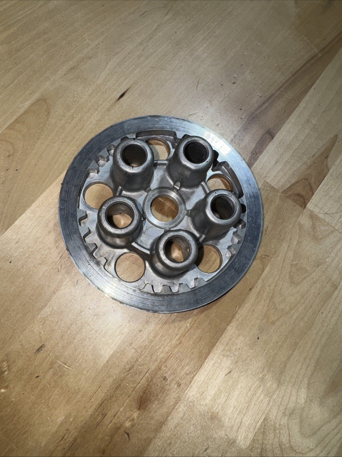 1982 Suzuki RM 125 Clutch pressure plate 82 RM125