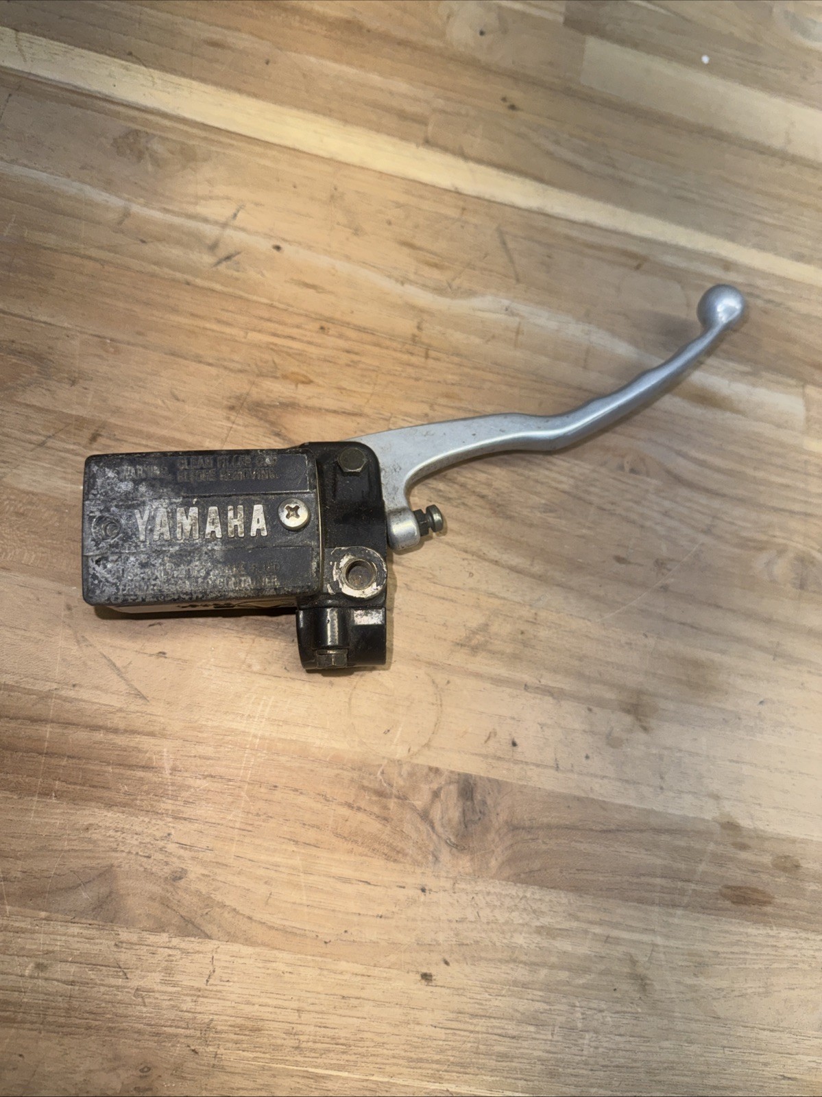 Vintage Yamaha Front Brake Master Cylinder Lever OEM Unknown Fit