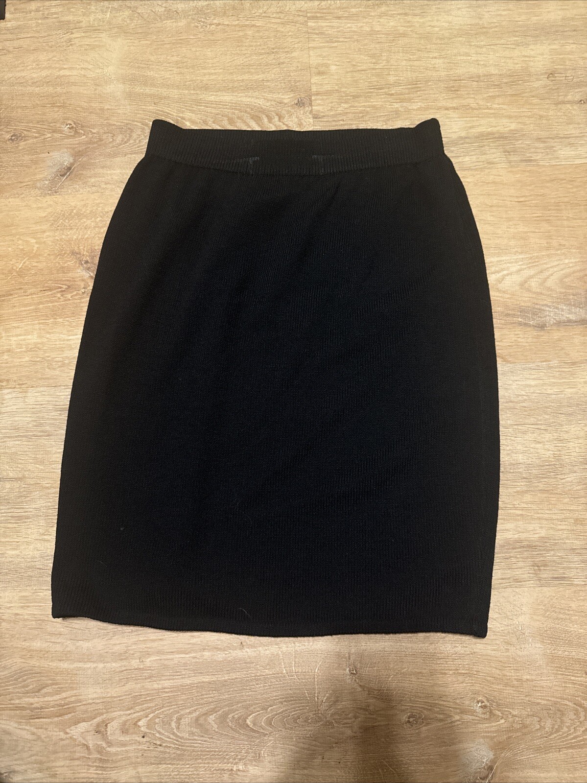 St. John Collection By Marie Gray Women's Pull-On Mini Skirt Black Size 6? Pics