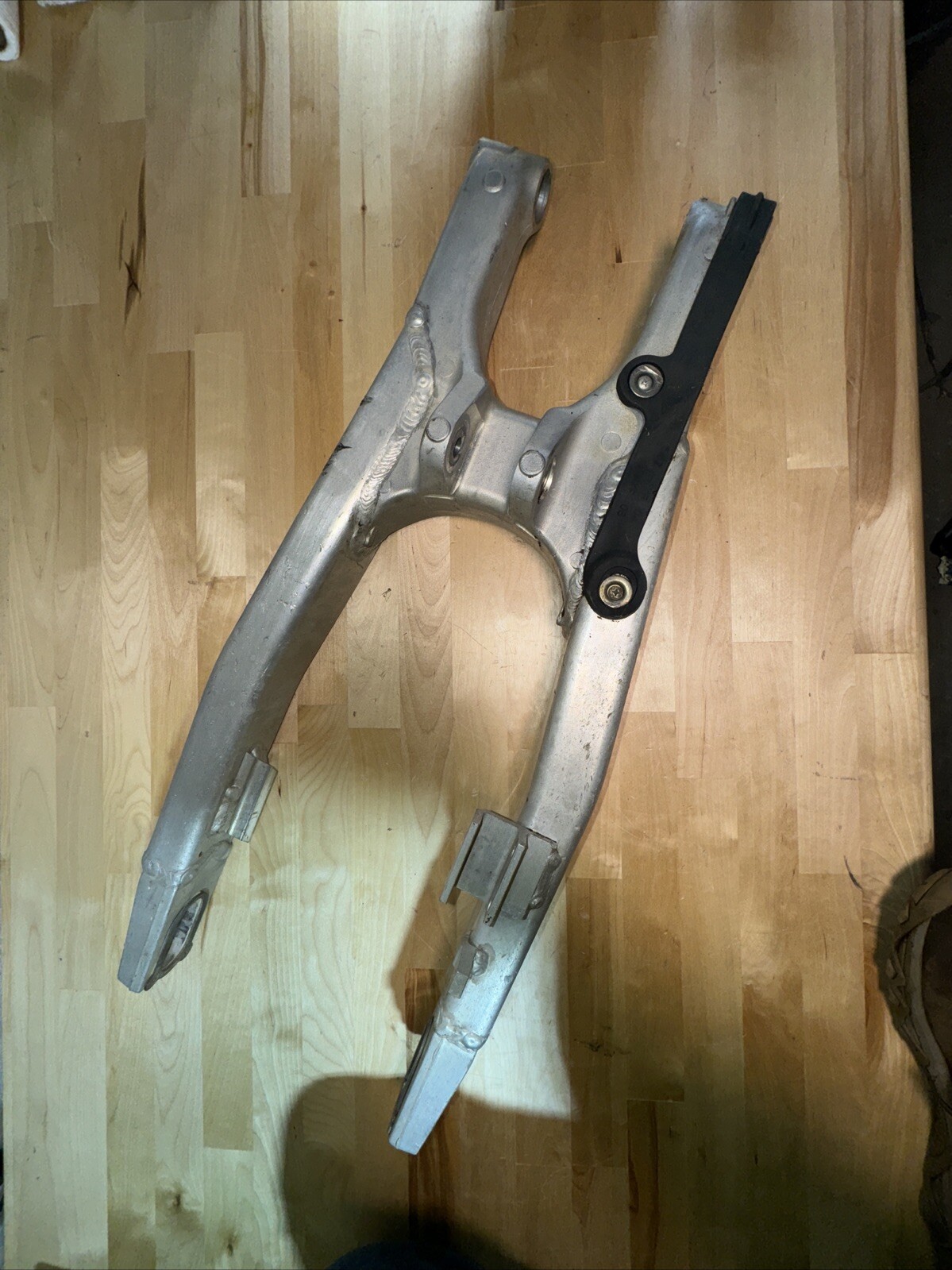 07-08 2007 KX450F KX450 OEM Swingarm Swing Arm Rear Suspension Support