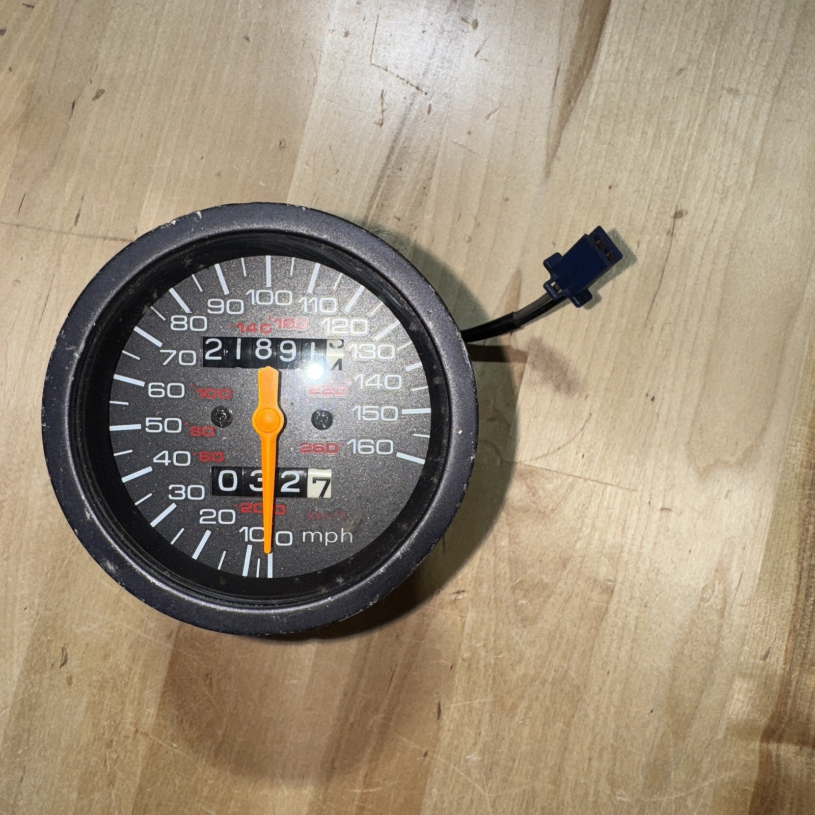SUZUKI GSX600F KATANA SPEEDOMETER 34100-19C30 GSX600 GSX 600F 600 89 - 96 jh