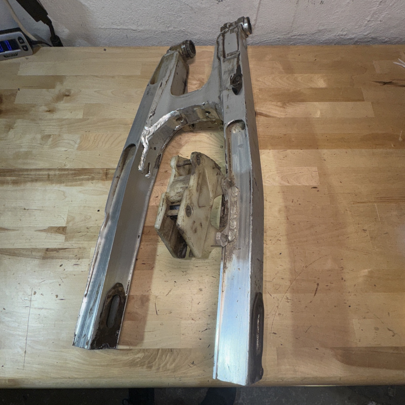 1986 Honda CR250 CR 250 OEM Swingarm Swing Arm